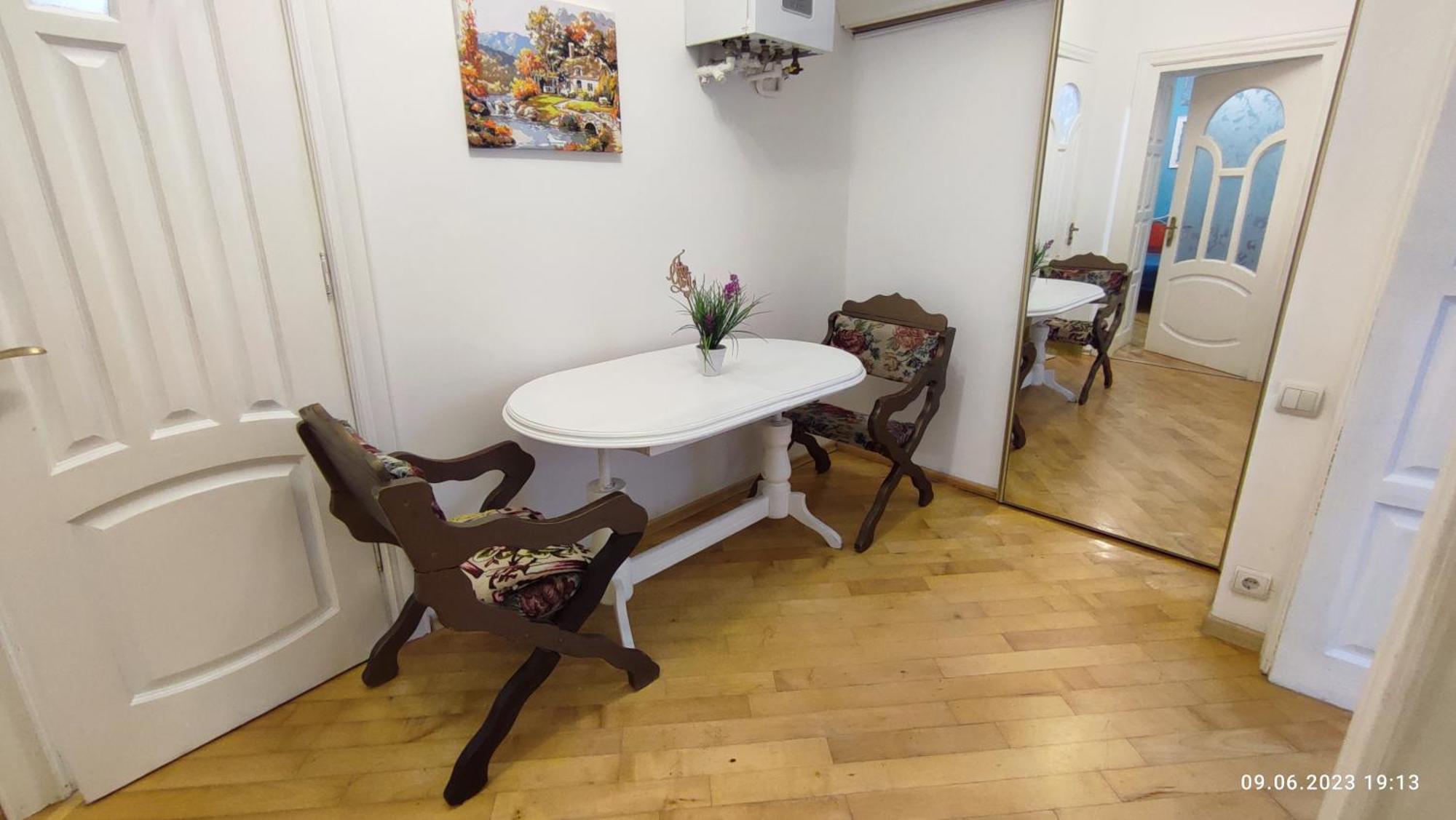Best Apartment Plosha Rynok Lemberg Zimmer foto
